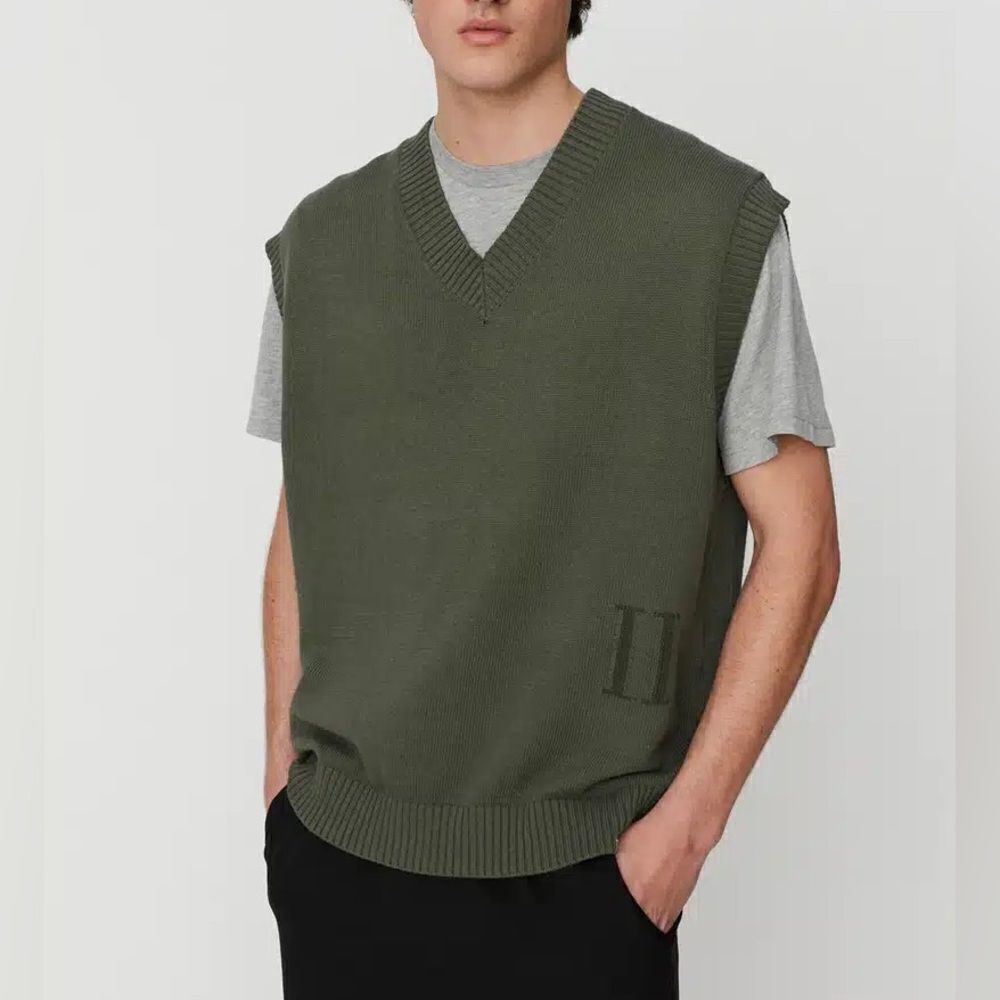 NWT LES DEUX Florent Linen Intarsia Knit Slipover Vest in Thyme Green size XL
